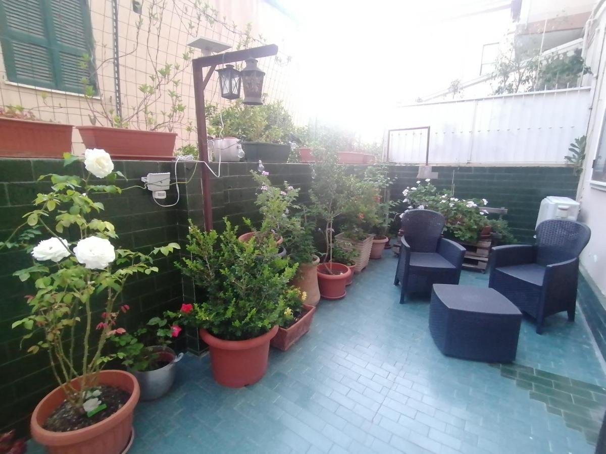 Hospiton Home Cagliari Bagian luar foto