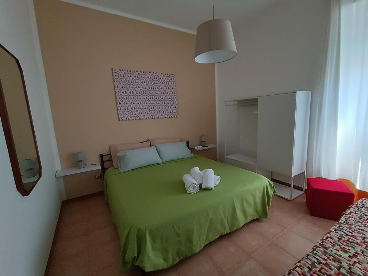Hospiton Home Cagliari Bagian luar foto